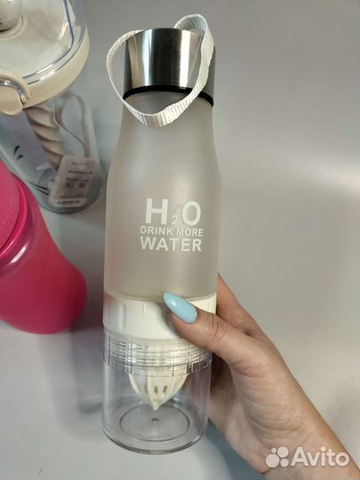 Новая бутылка для воды и напитков пластик