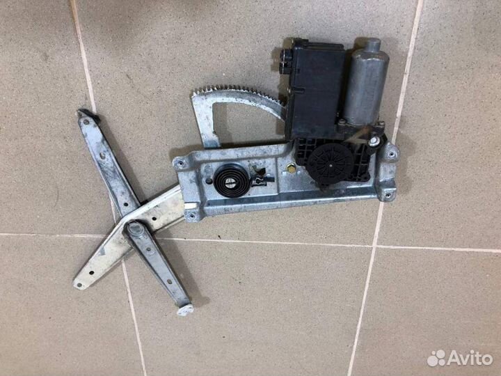 Моторчик стеклоподъемника Opel Vectra A 1988-1995