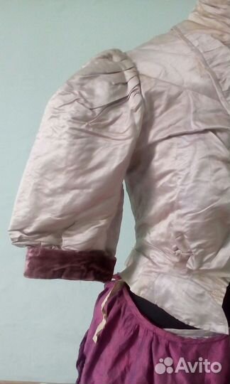 Старинный городской женский наряд 19 век