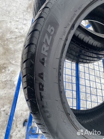 Arivo Ultra ARZ5 275/45 R20 110V