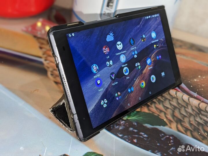 Планшет Lenovo tab 4 8 plus