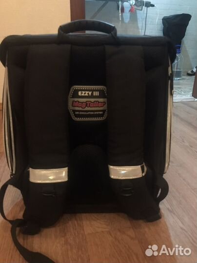 Портфель почти новый носили пару раз