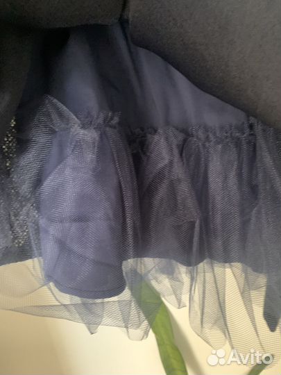 Платье нарядное на девочку 140 146