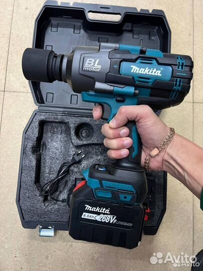 Грузовой гайковерт Makita 2100 Нм