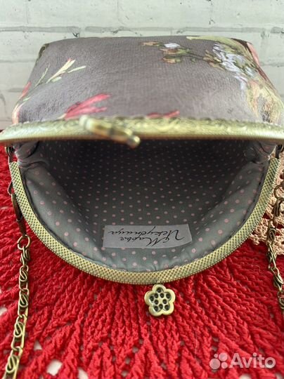 Сумочка на фермуаре