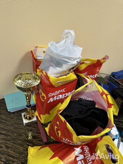 Вещи пакетом свитер