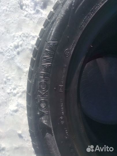 Yokohama Advan ST V802 235/55 R17