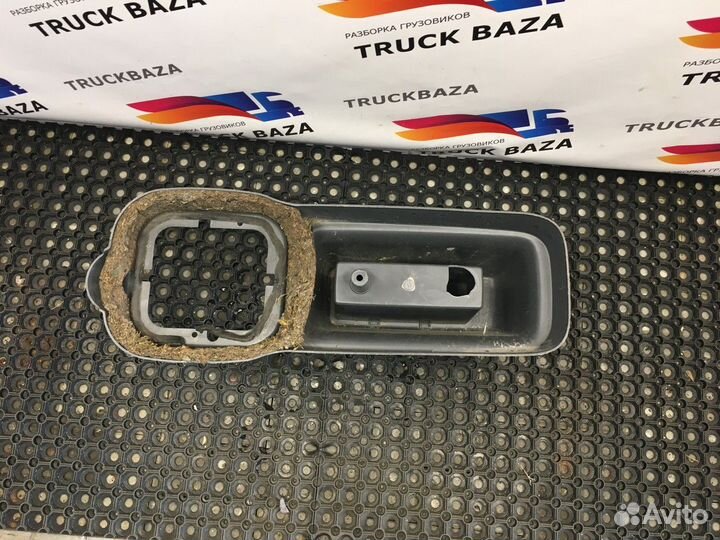 Вещевой ящик Volvo FH