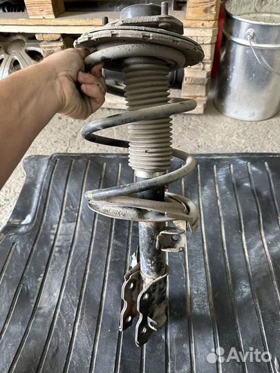 Стойка nissan teana j31