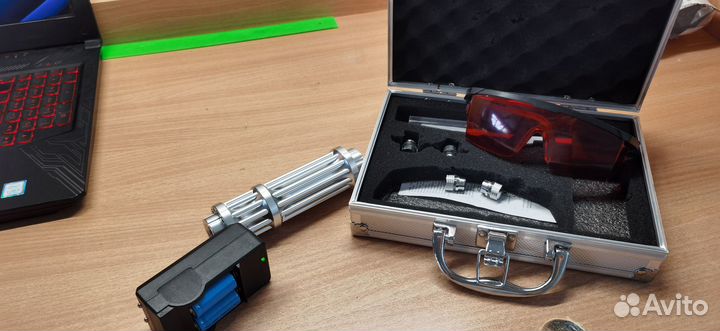 Мощная лазерная указка