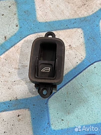 Кнопка стеклоподъемника 30773217