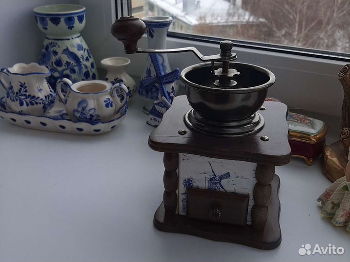 Кофемолка винтаж Европа Голландия 70е гг