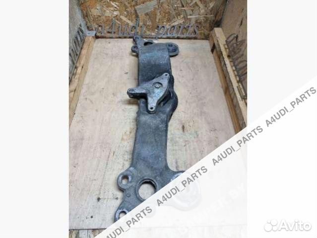 Кронштейн кпп Audi A4 B7 8E0399263T