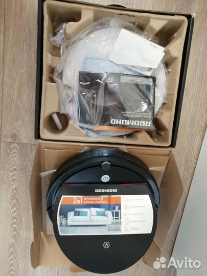 Робот пылесос Redmond rv-r280