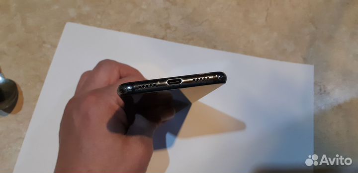 Xiaomi Mi 9 SE, 6/64 ГБ
