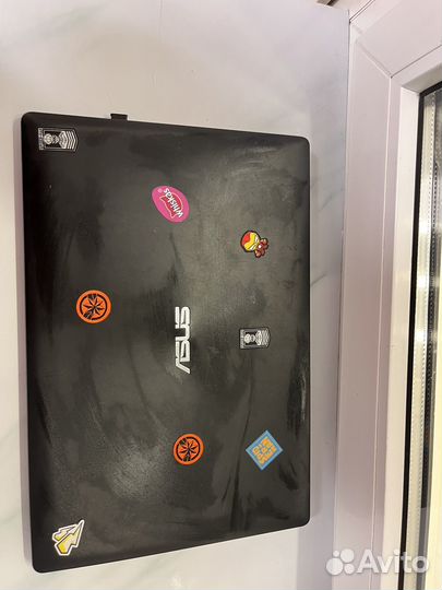 Ноутбук asus x553m