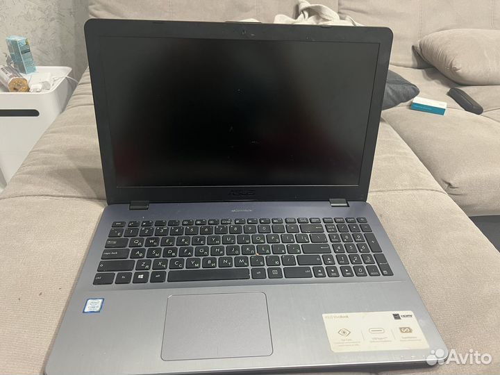 Ноутбук asus