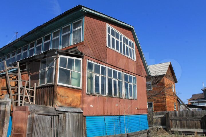 Дом 52 м² на участке 5 сот.