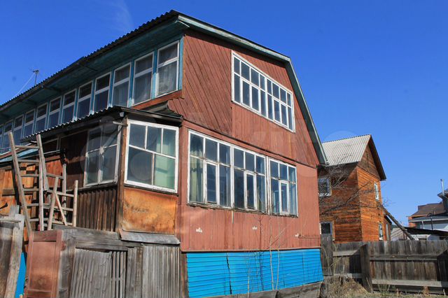 Дом 52 м² на участке 5 сот.