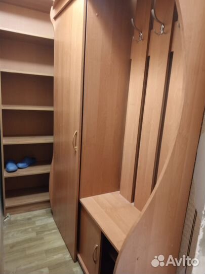 Шкаф в прихожую