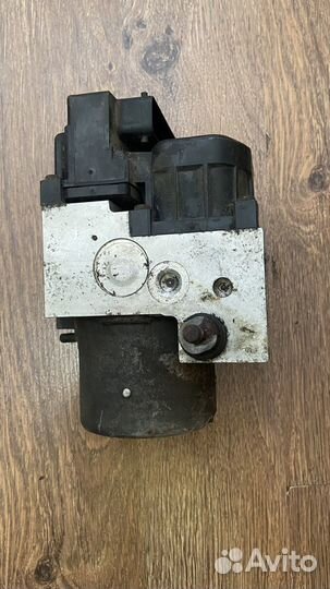 Блок ABS, насос Subaru Impreza 2.0 MT 1998