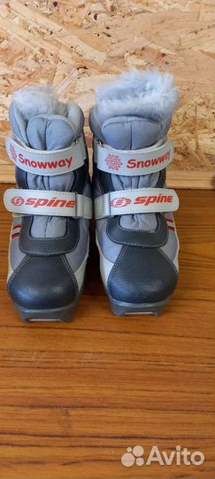 Ботинки лыжные детские