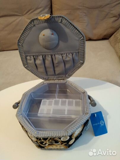 Шкатулка для швейной фурнитуры