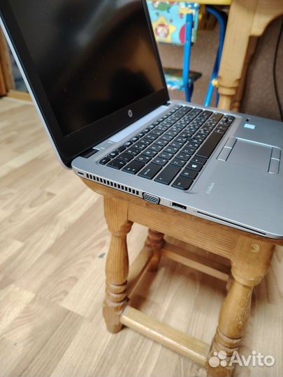 Продам hp820 G3,i5-6300u,ddr4-8гб,grafics 520,nvme