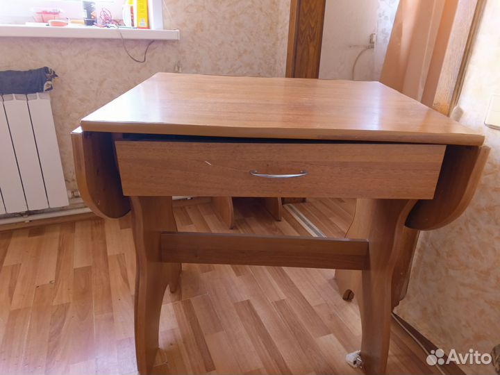 Кухонный стол раскладной бу