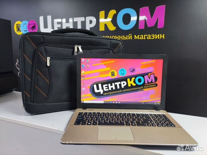 Ноутбук asus Celeron N3350/2gb/SSD 128GB+сумка