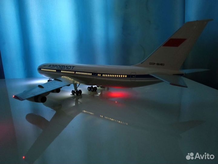 Ил-86 модель самолёта с подсветкой