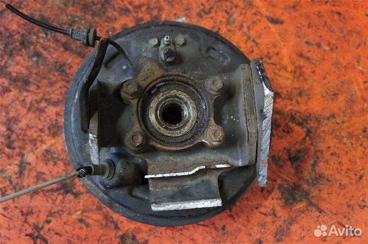 Ступица задняя правая Honda Fit GP6 LEB 2014