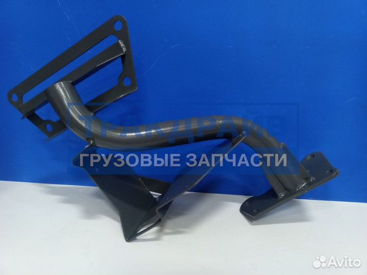 Кронштейн правой подножки для грузовиков Ситрак