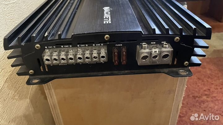 Усилитель 4 канальный Alphard m134