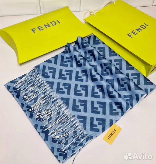 Шарф fendi