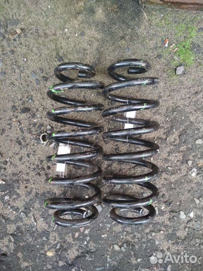 BMW X5 E53 X3 E83 пружины задние