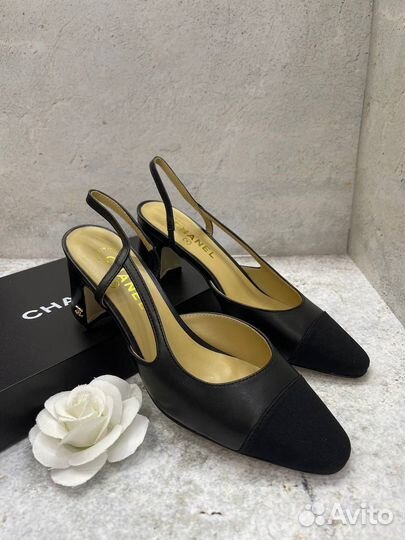 Босоножки Chanel