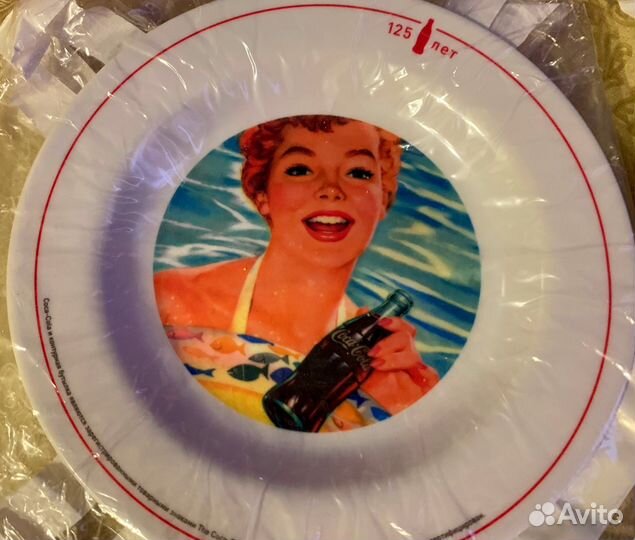 Набор коллекционных тарелок Кока-кола (4 штуки)