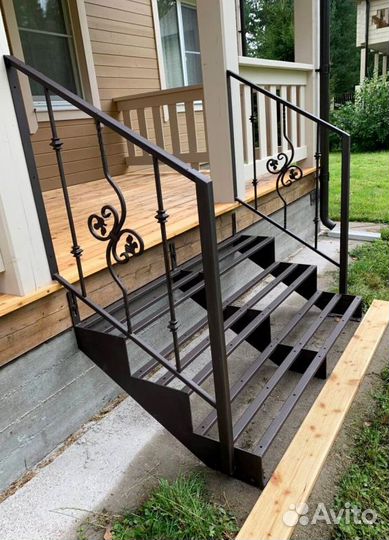 Лестница уличная