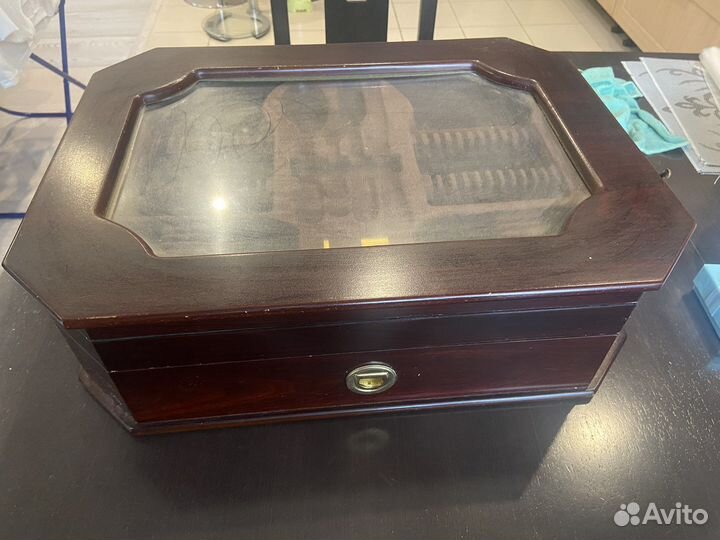 Ящик декоративный