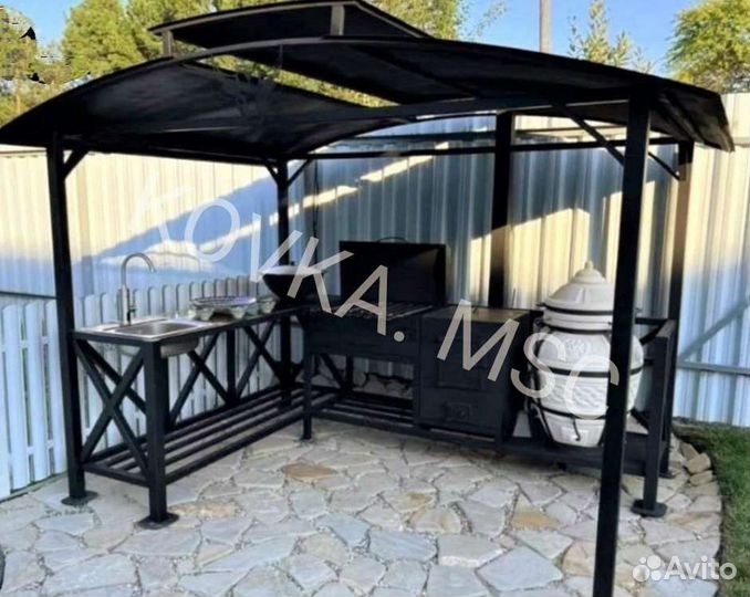 Беседка с мангалом