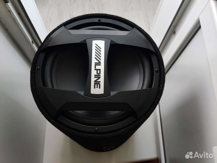 Сабвуфер Alpine SWT-12S4