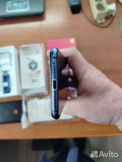 Xiaomi Mi 8 Lite, 6/128 ГБ