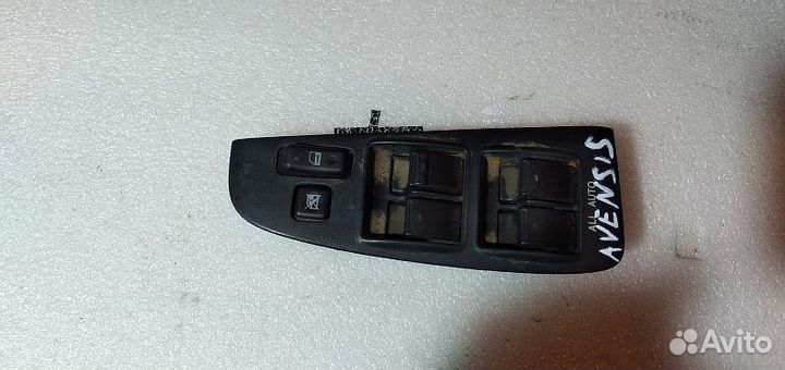 Блок упр. стеклоподьемниками toyota avensis AZT250