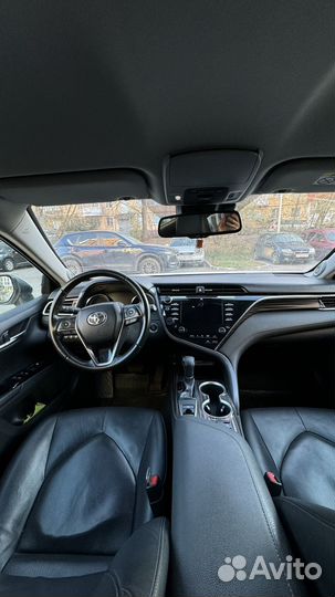 Toyota Camry 2.5 AT, 2019, битый, 137 000 км