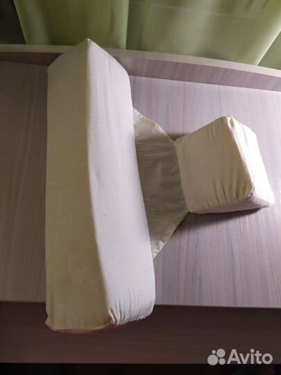 Подушка-позиционер для удержания ребенка на боку