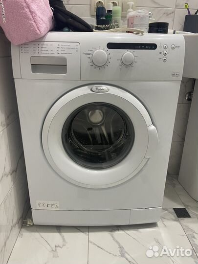 Стиральная машина Whirlpool AWG 528