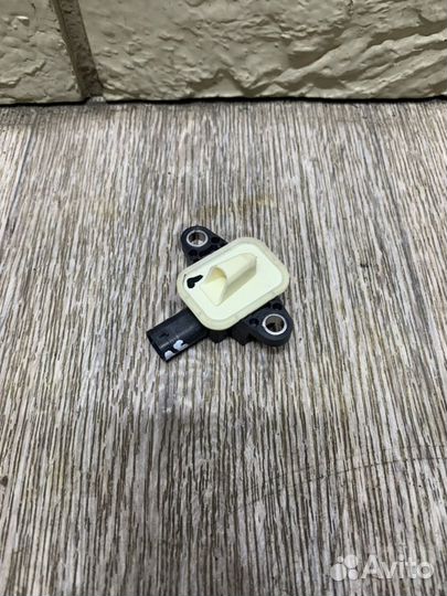 Audi A6 C7 Датчик AIR BAG