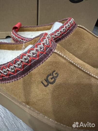 Натуральные угги низкие ugg tazz на высокой подошв