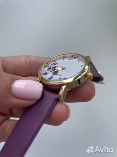 Часы женские